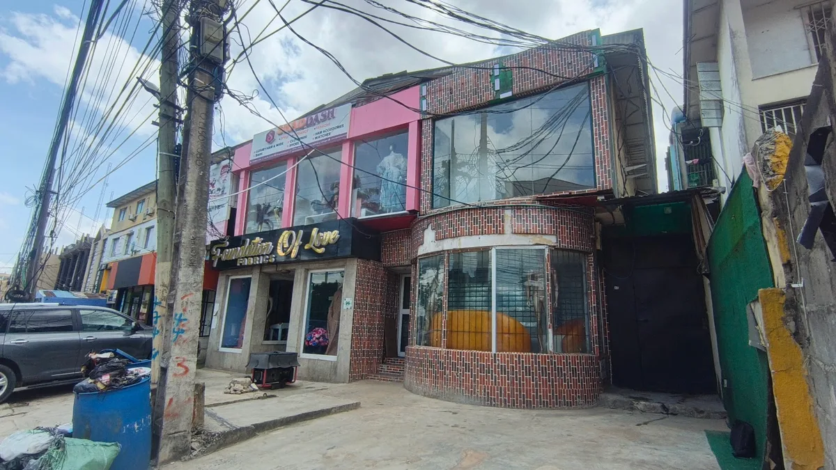 Photo of OLUWAFEMI WOMAN CLOTHING