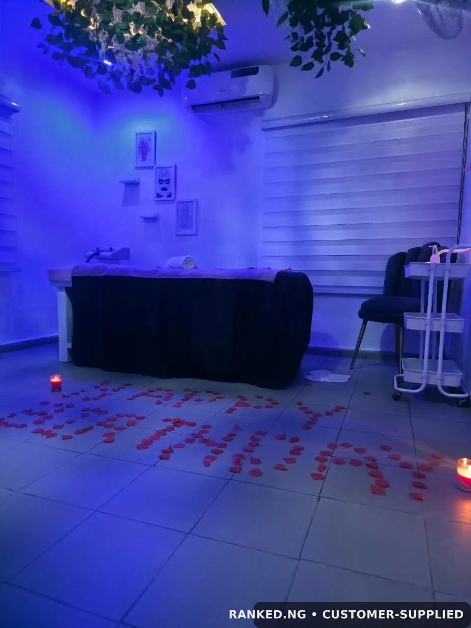 Jon's Beauty Clinik & Spa HQ photo 3